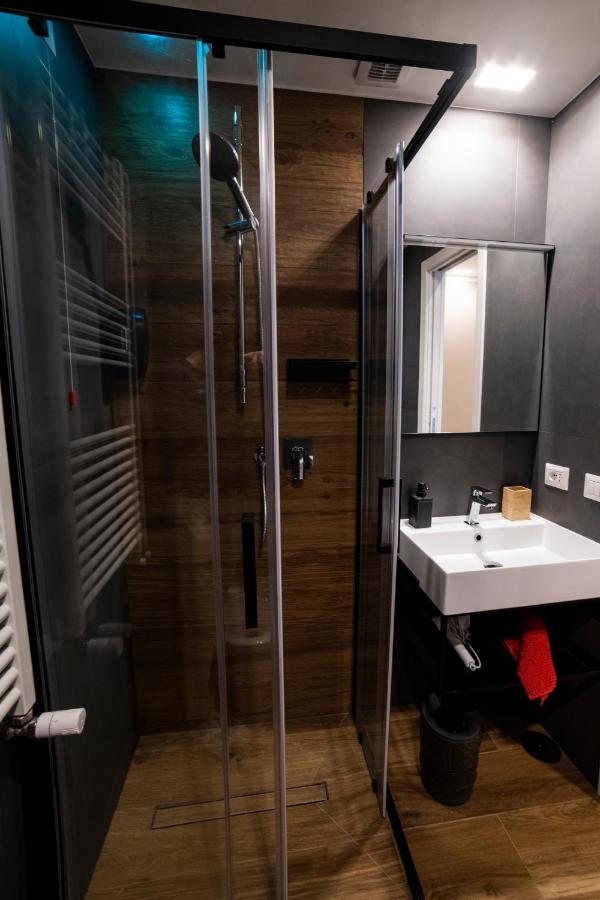 Lucrino 45 By Ale Hotel Rome Exterior photo